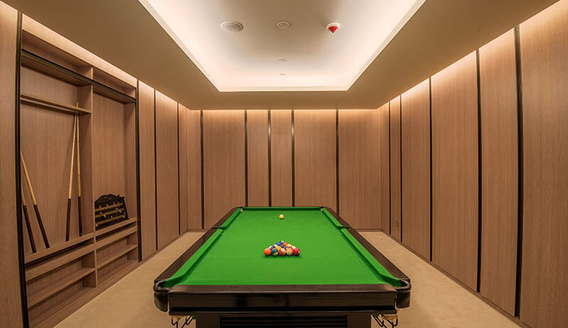 Trump Towers Snooker Room